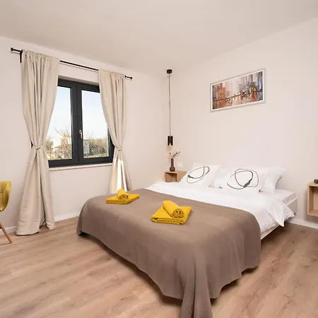 Animo For 8 People Near Labin - Rabac With Private Pool, Children Playground & Beautiful Garden *